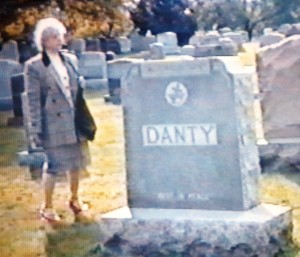 Betty Quilietti visiting the Danty [Dante] grave in Pawtucket 1992