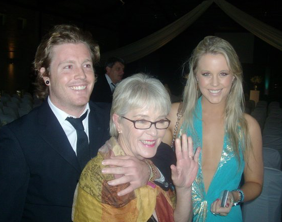 Ross, Beth and Kate Stanton, lovely family photo